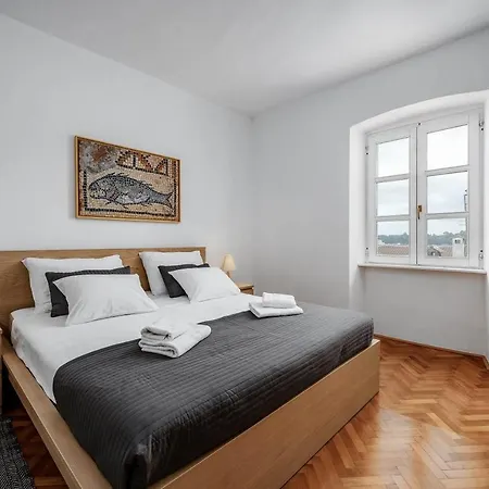 App Peschiera Apartment Porec